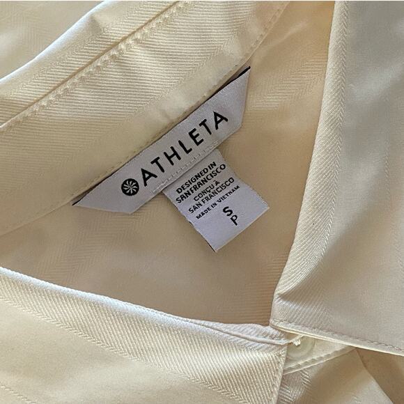 ATHLETA Urbanite Textured Tide Stripe Sea Salt Button Up Long Sleeve Top Small P - Picture 8 of 9